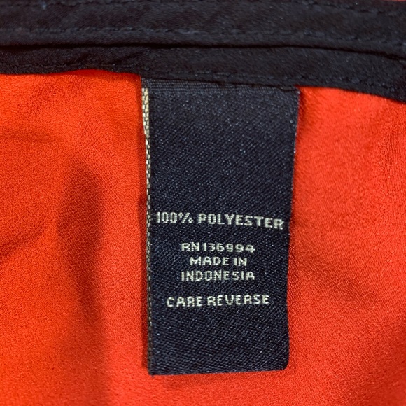 Shell - Picture 4 of 6